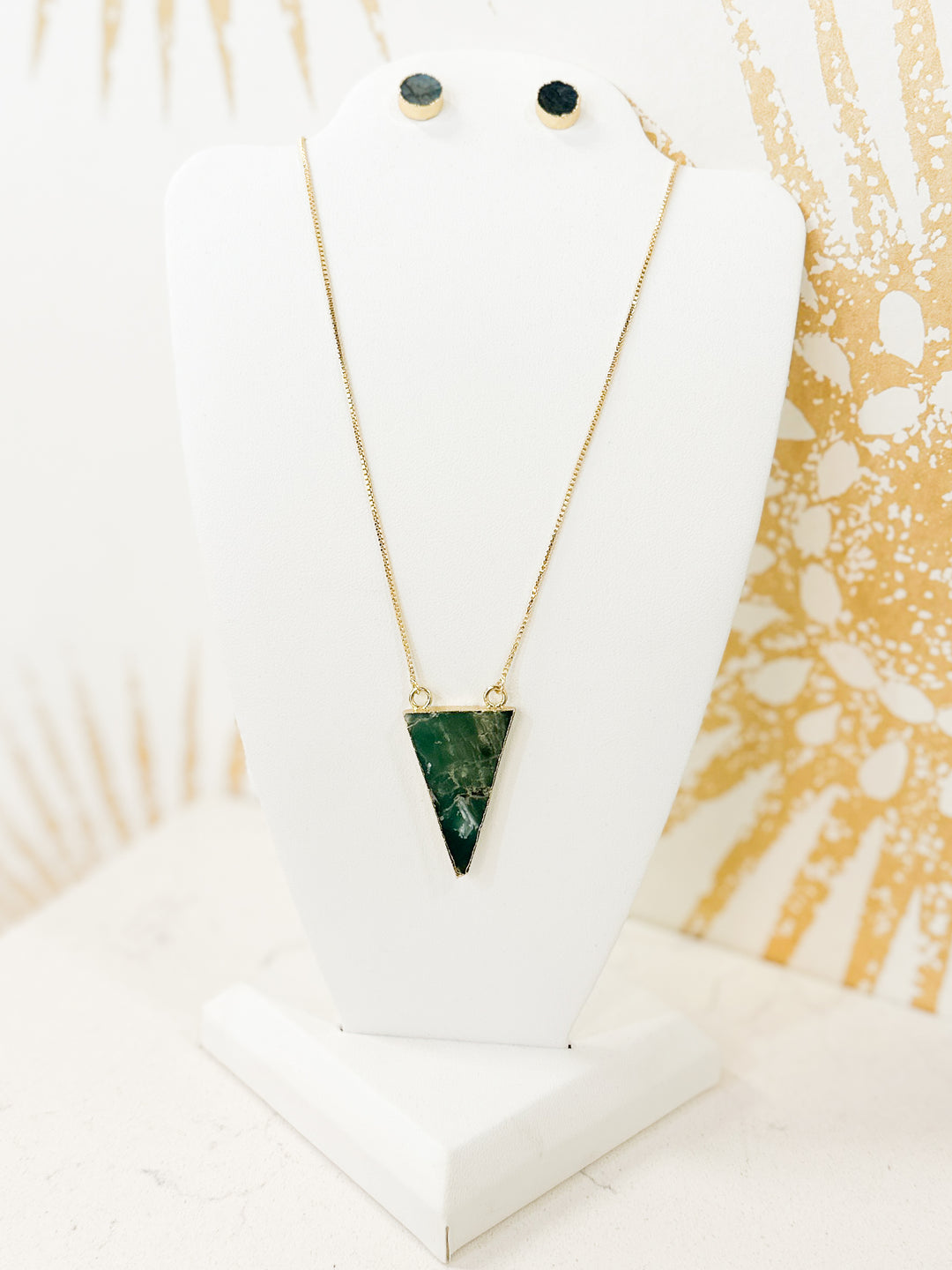 The Triangle Necklace